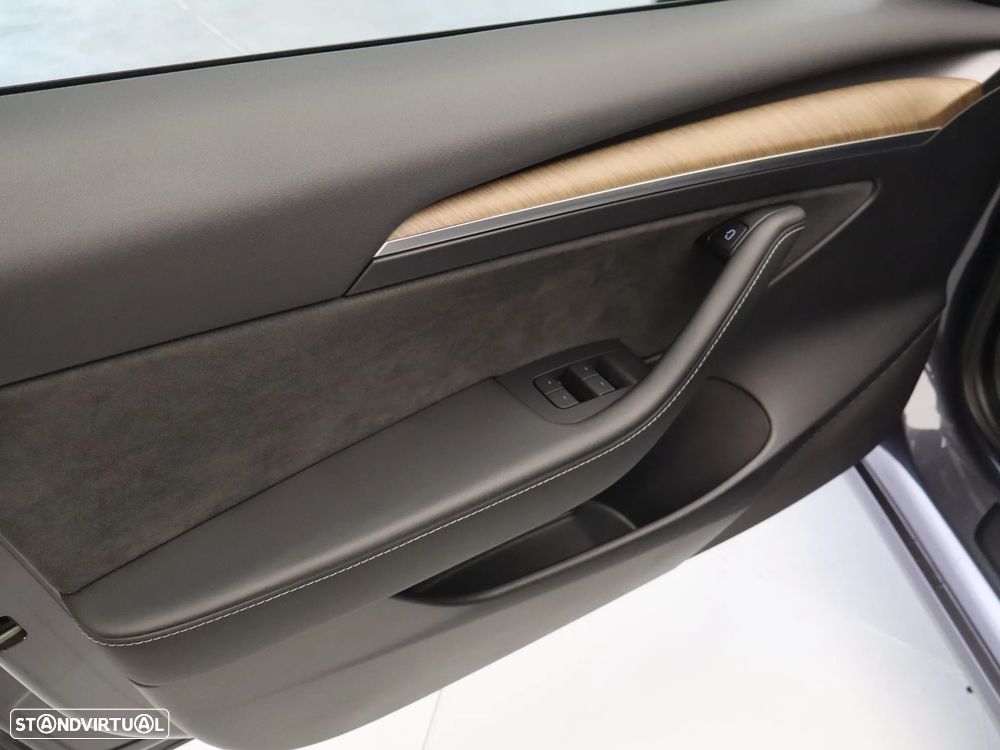 Tesla Model 3 Standard Range Plus RWD - 17