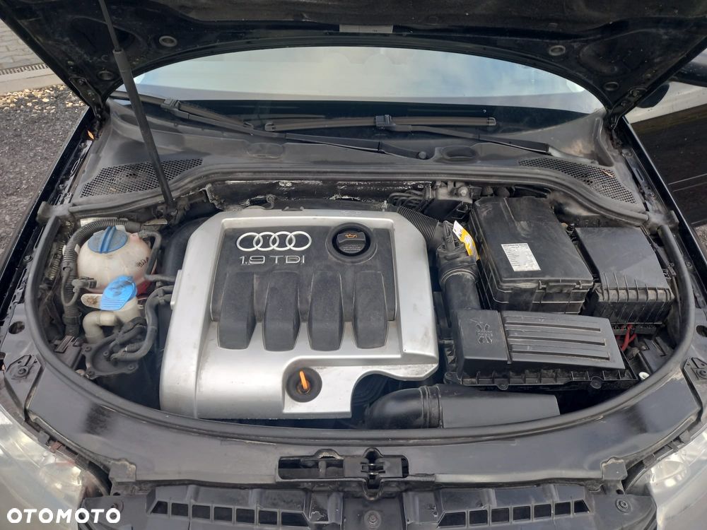 Audi A3 3-drzwiowe 1.9 TDIe DPF - 9