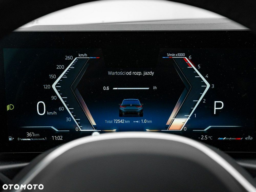 BMW Seria 3 318d M Sport - 13