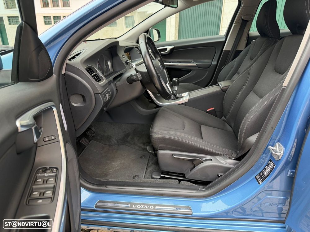 Volvo V60 1.6 D2 Drive Kinetic Start/Stop - 9