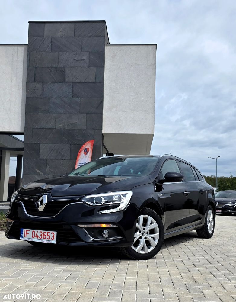 Renault Megane TCe 140 GPF LIMITED - 3