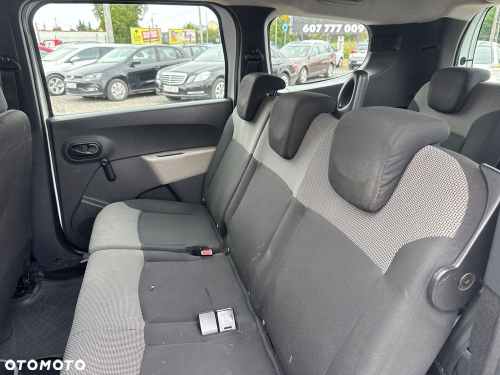 Dacia Lodgy 1.6 SCe Ambiance S&S - 22