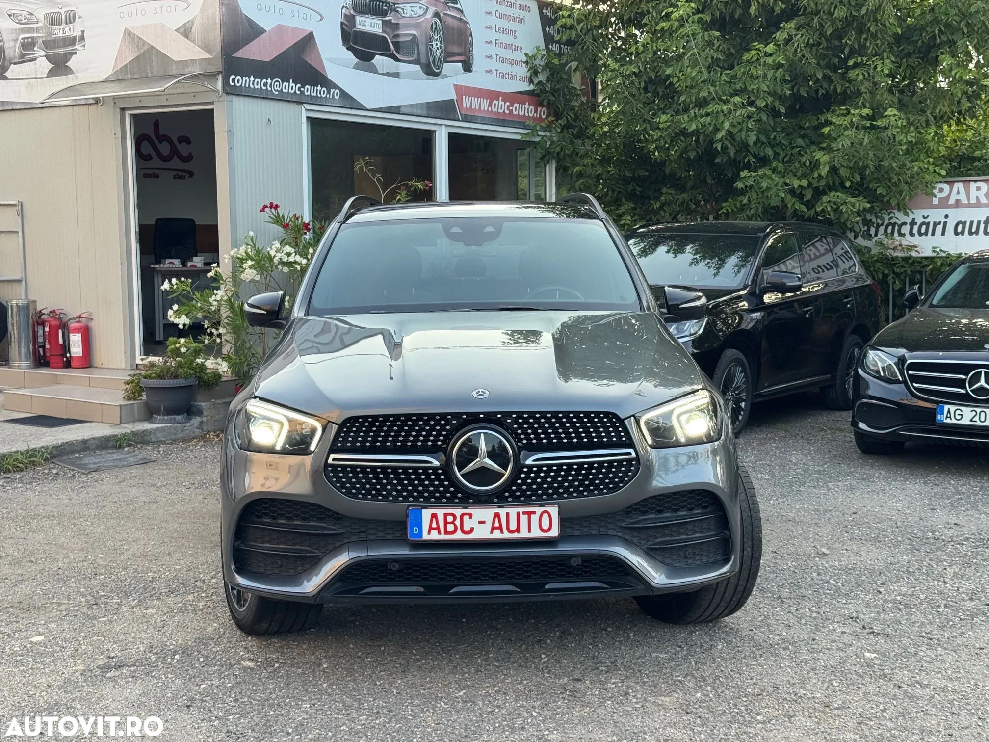 Mercedes-Benz GLE - 1