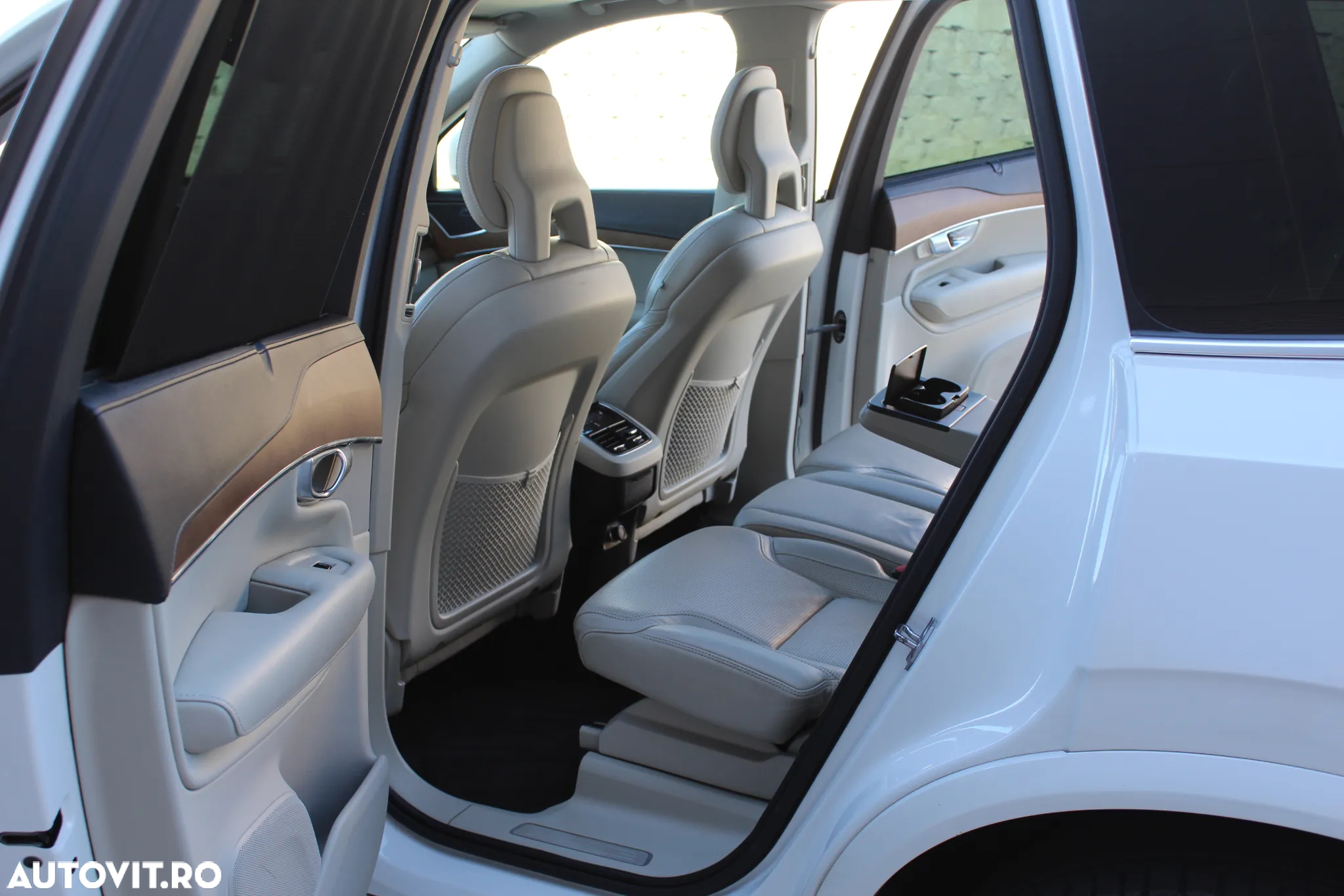 Volvo XC 90 D5 AWD Inscription - 4