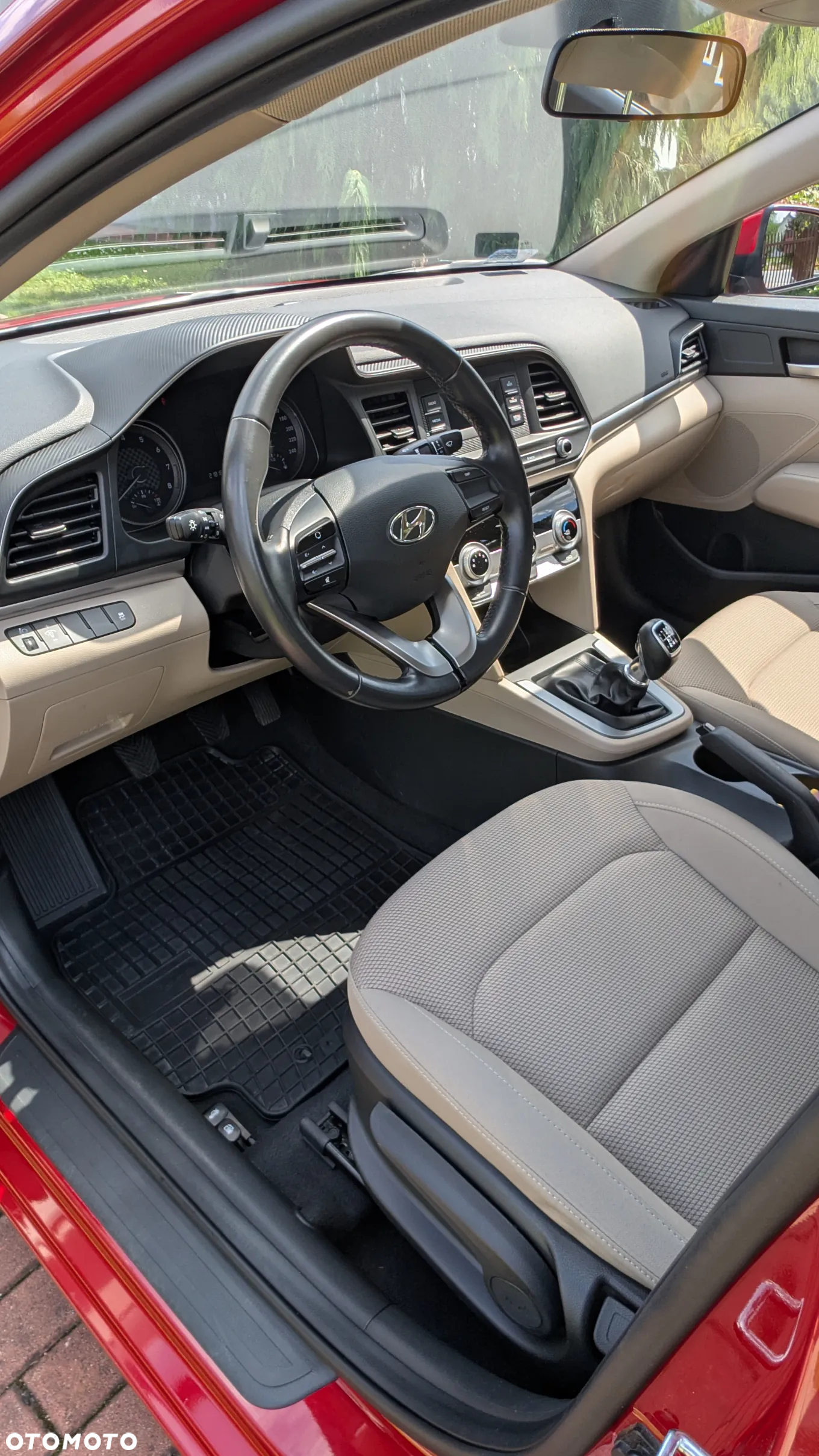Hyundai Elantra 1.6 Classic Plus - 7
