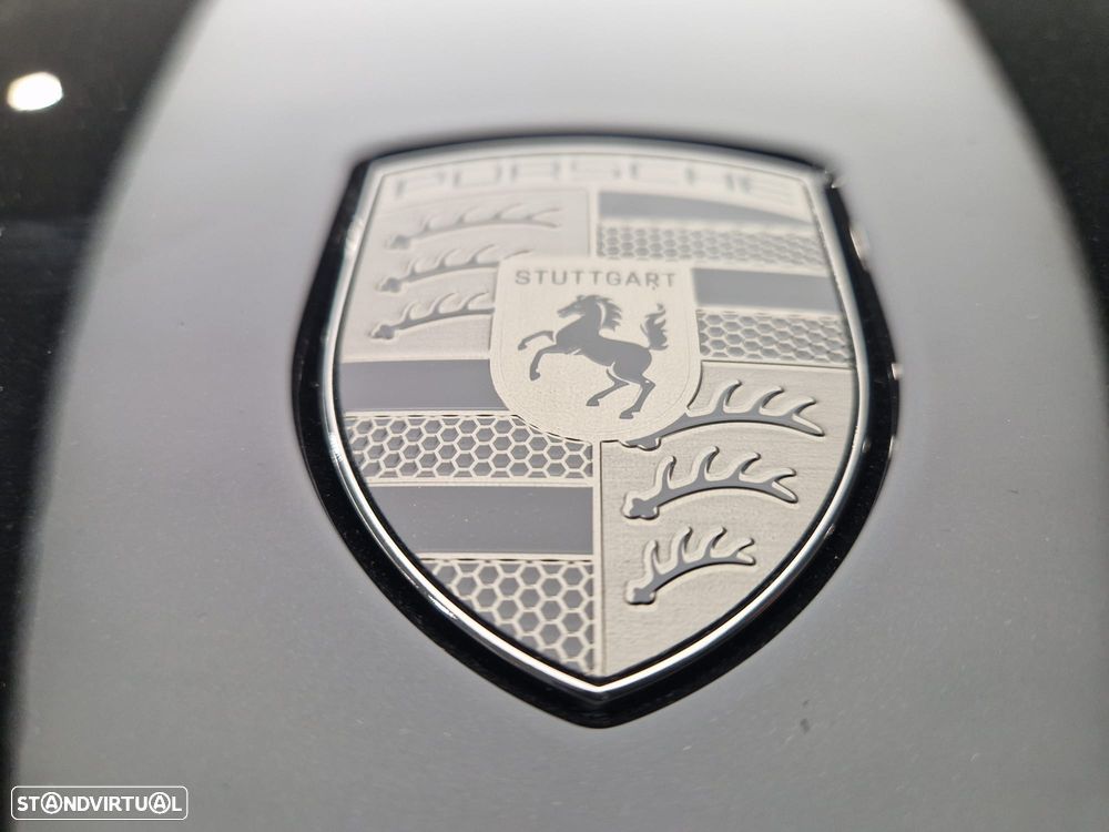 Porsche Cayenne Electric Turbo - 14