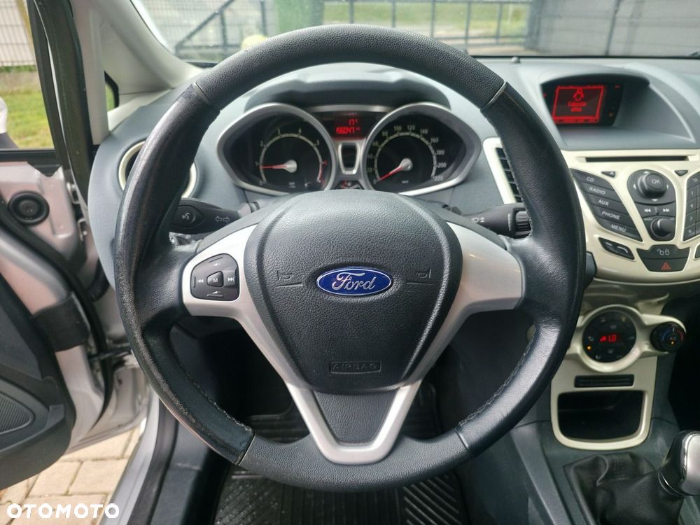 Ford Fiesta - 18