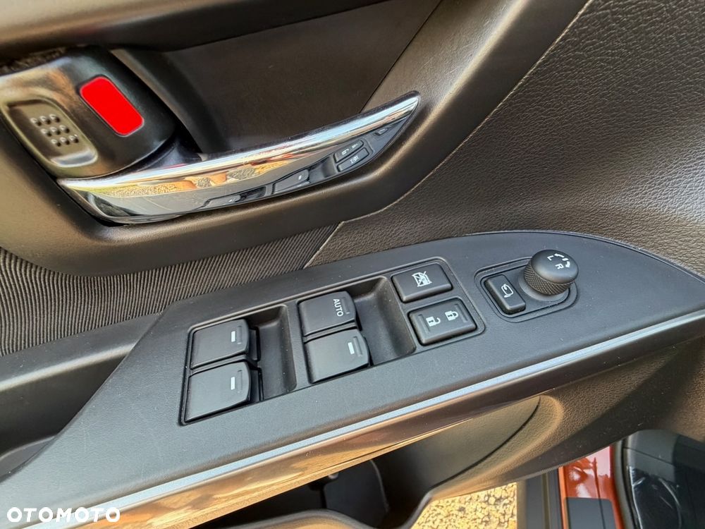 Suzuki S-Cross - 16