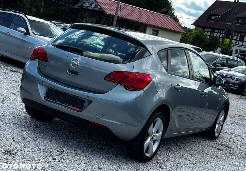 Opel Astra - 7