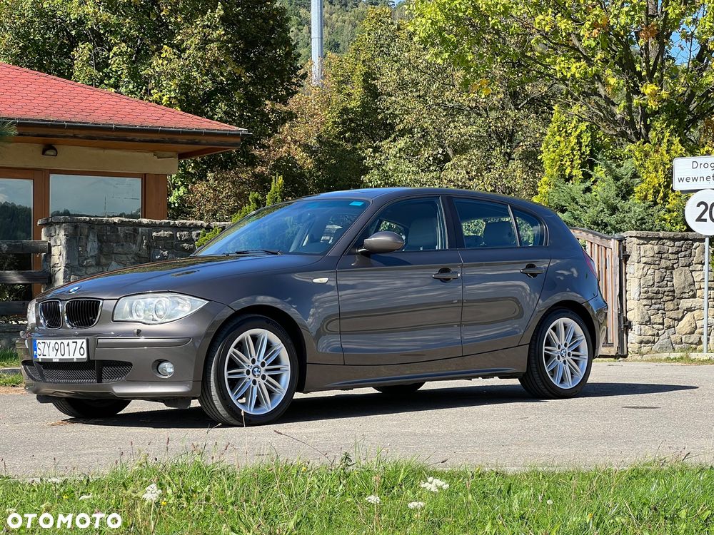 BMW Seria 1 120i - 4