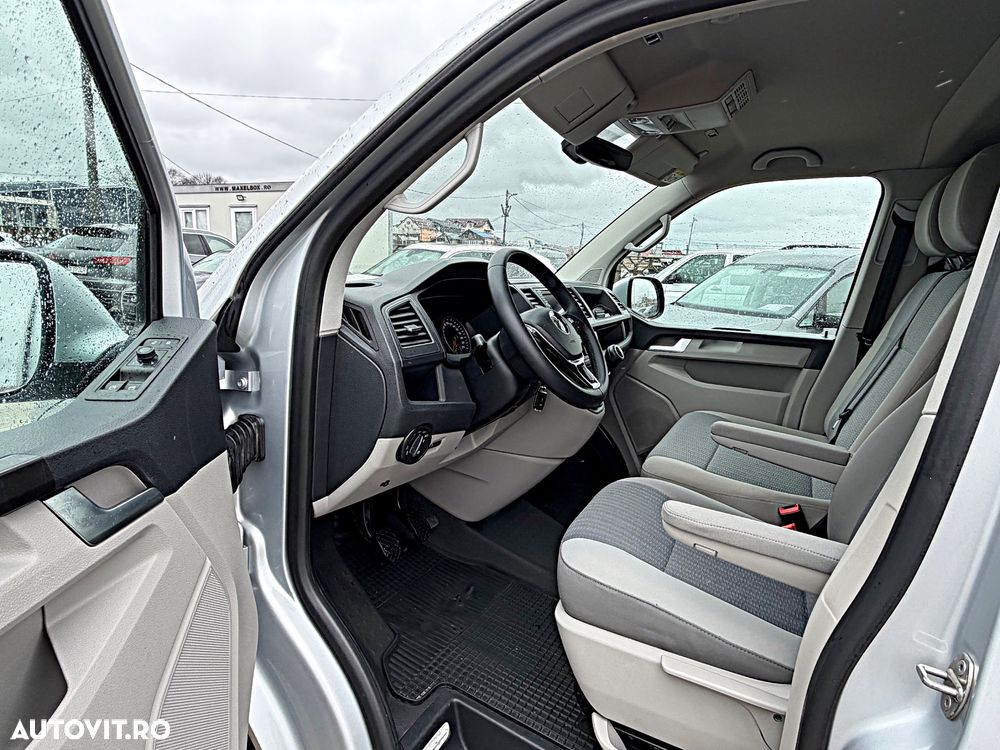 Volkswagen Caravelle - 20