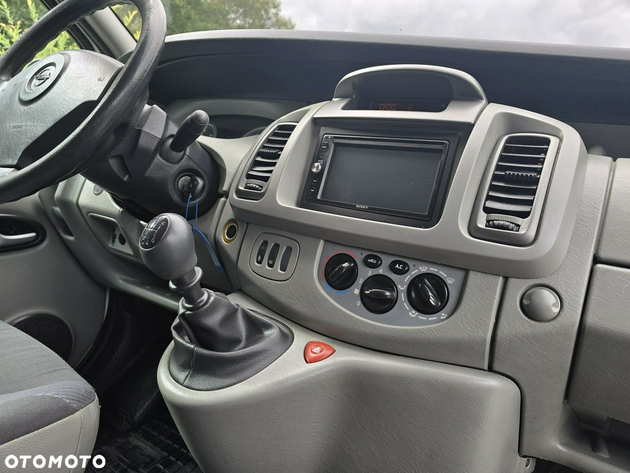 Opel Vivaro - 7
