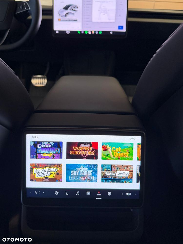 Tesla Model 3 - 16