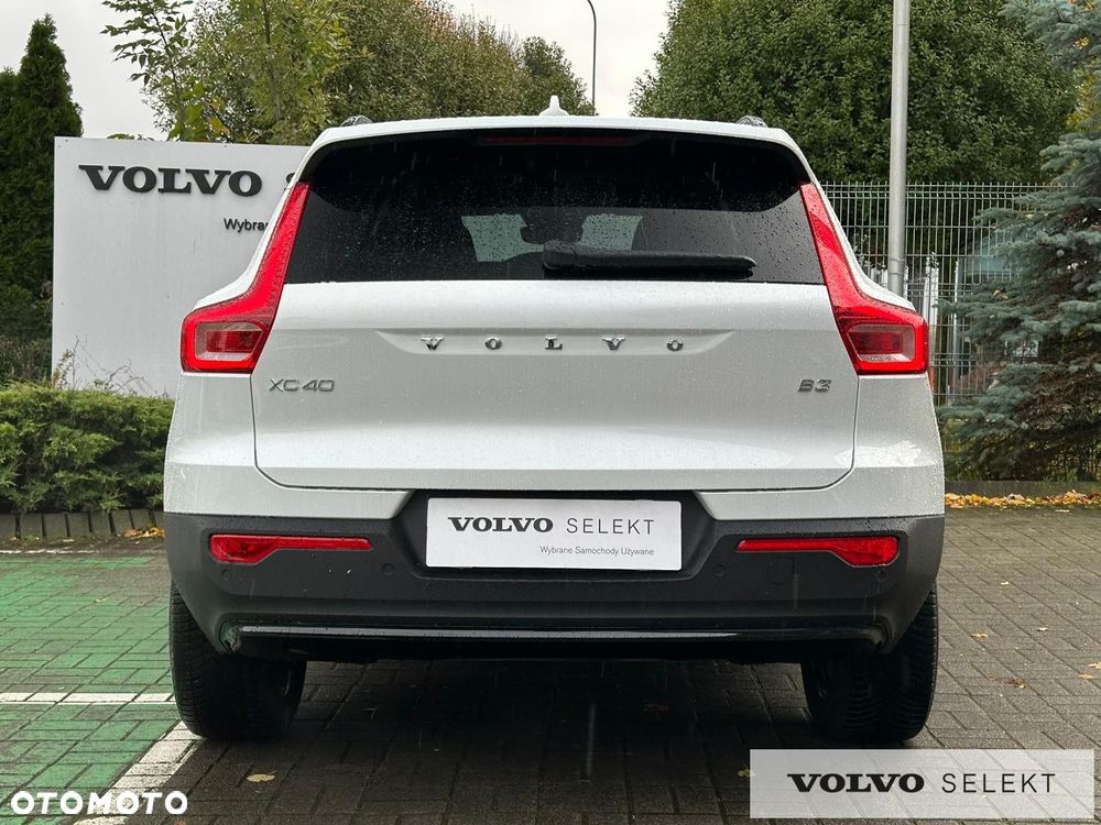 Volvo XC 40 - 7