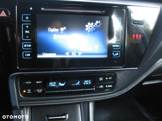 Toyota Corolla 1.6 Premium EU6 - 20