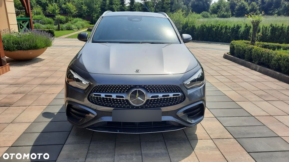 Mercedes-Benz GLA 200 AMG Line - 6