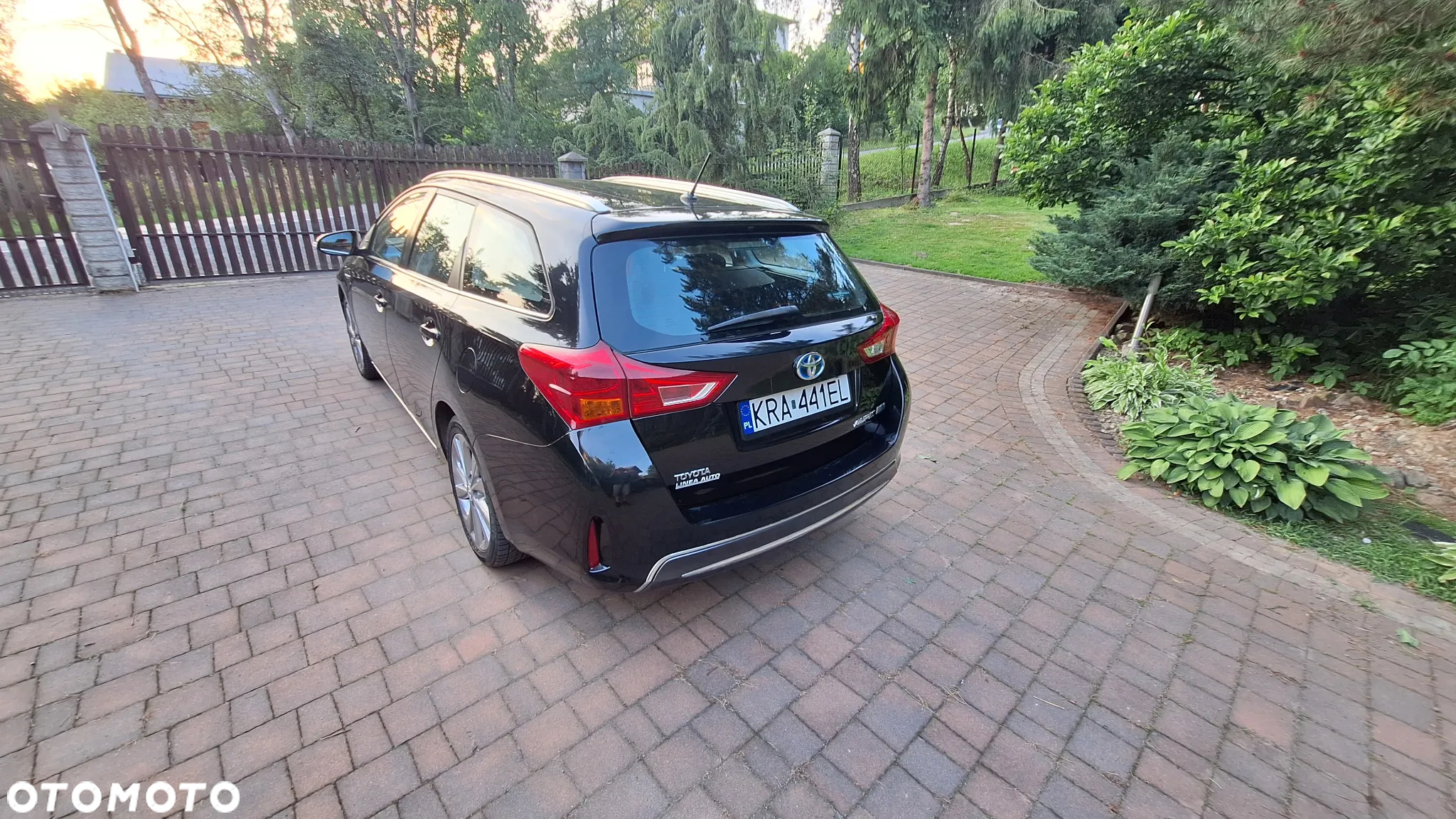 Toyota Auris 1.8 VVT-i Hybrid Automatik Edition - 18