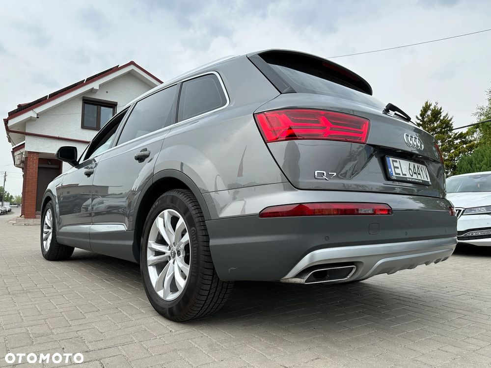 Audi Q7 - 35
