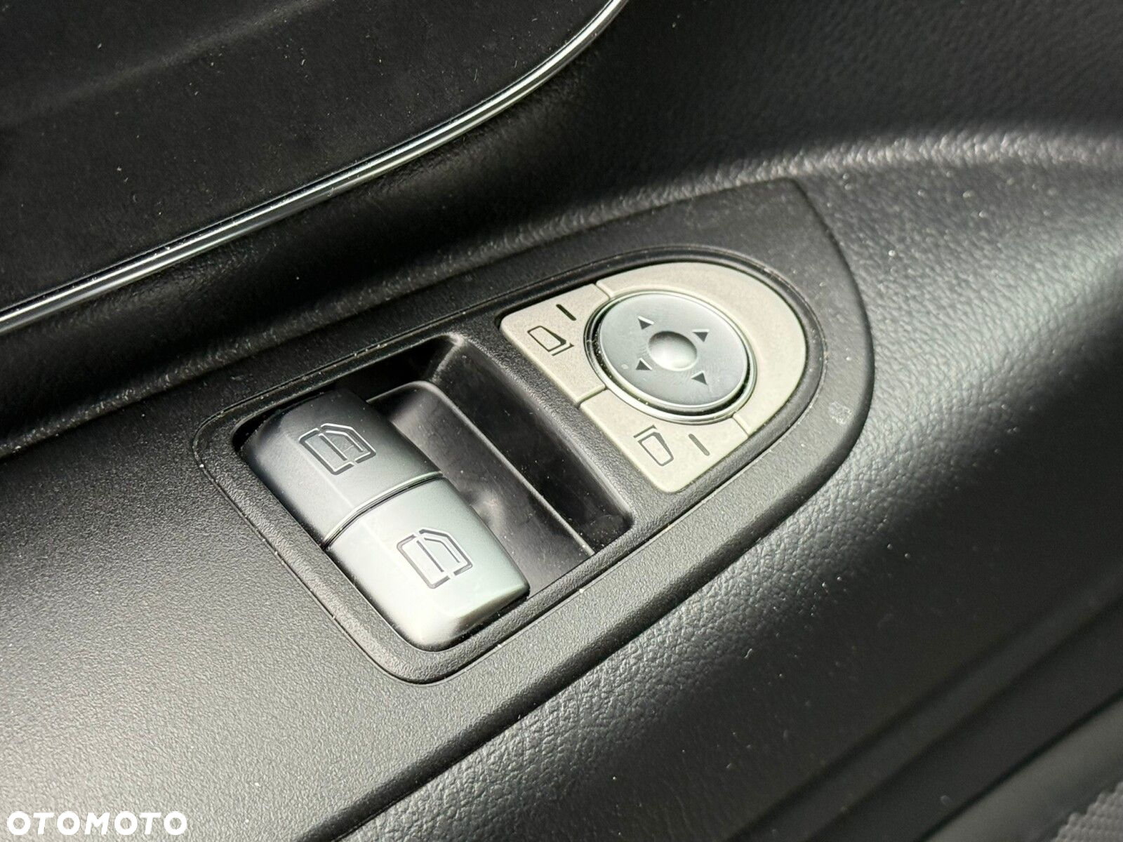 Mercedes-Benz Vito - 13
