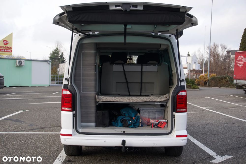 Volkswagen California - 11