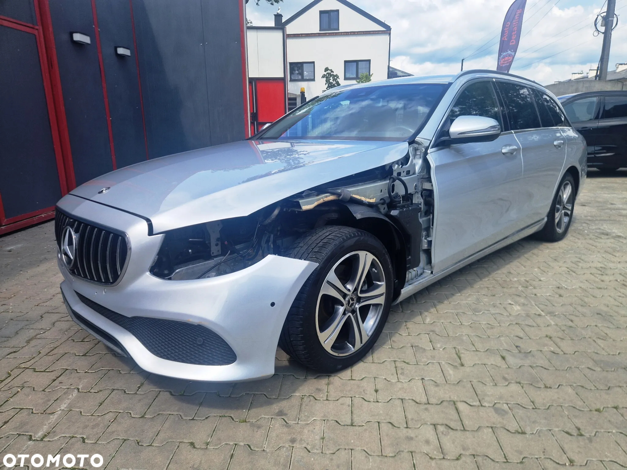 Mercedes-Benz Klasa E 200 d 9G-TRONIC - 6