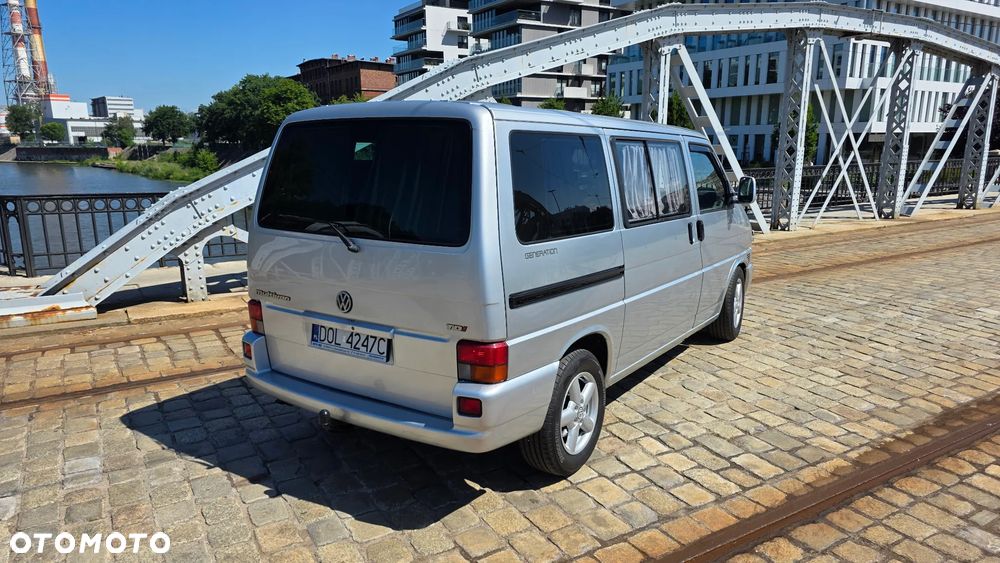 Volkswagen Multivan - 3