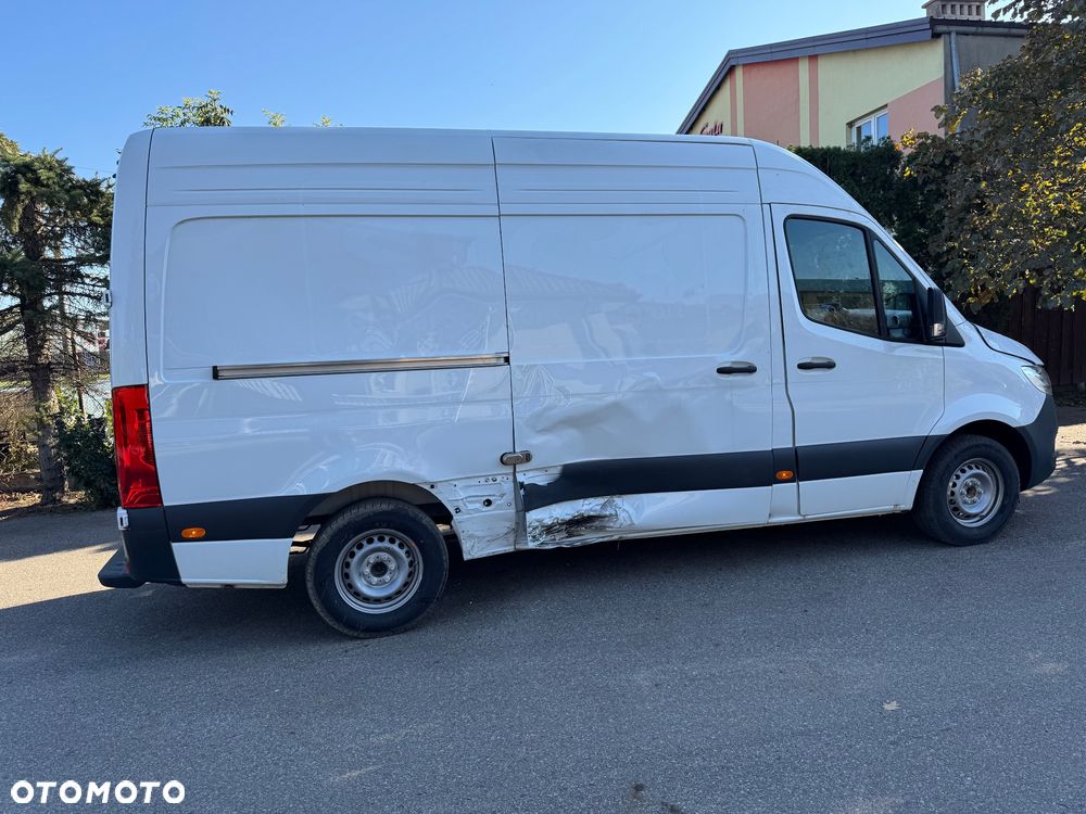 Mercedes-Benz SPRINTER - 14