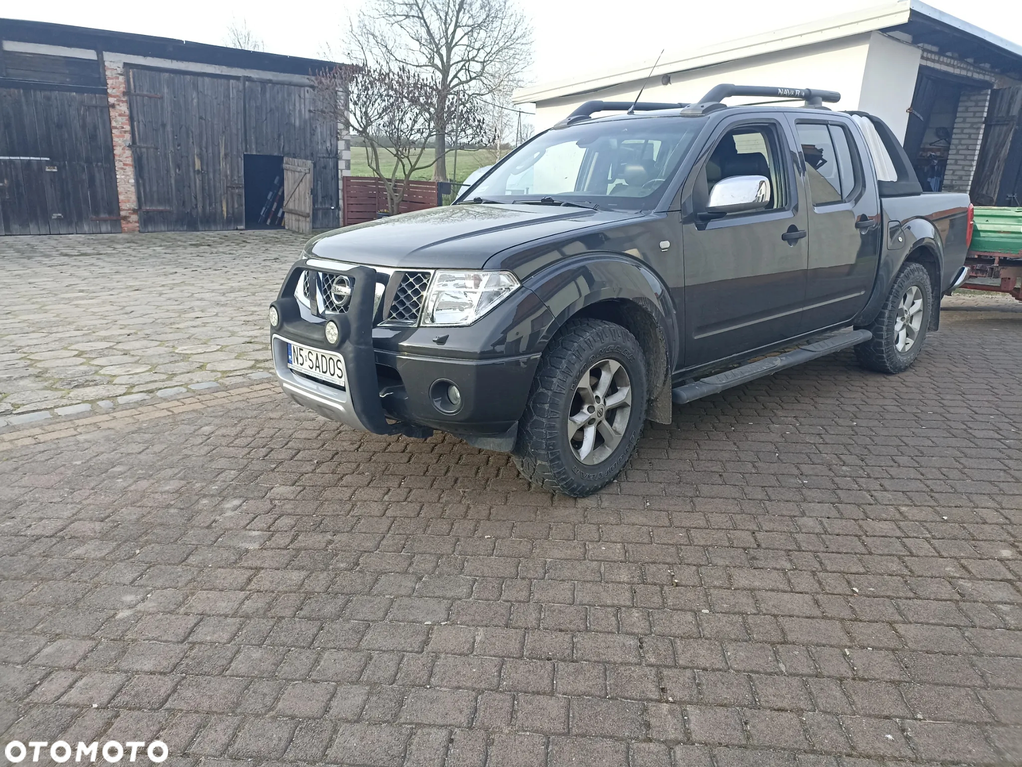 Nissan Navara - 10