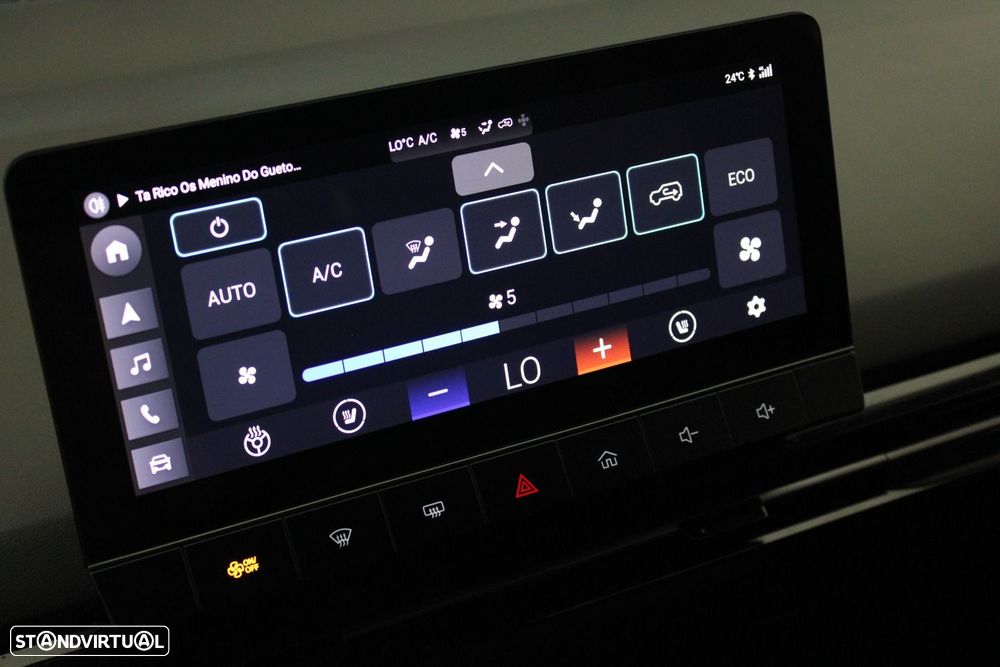 MG MG4 64 kWh Luxury - 21