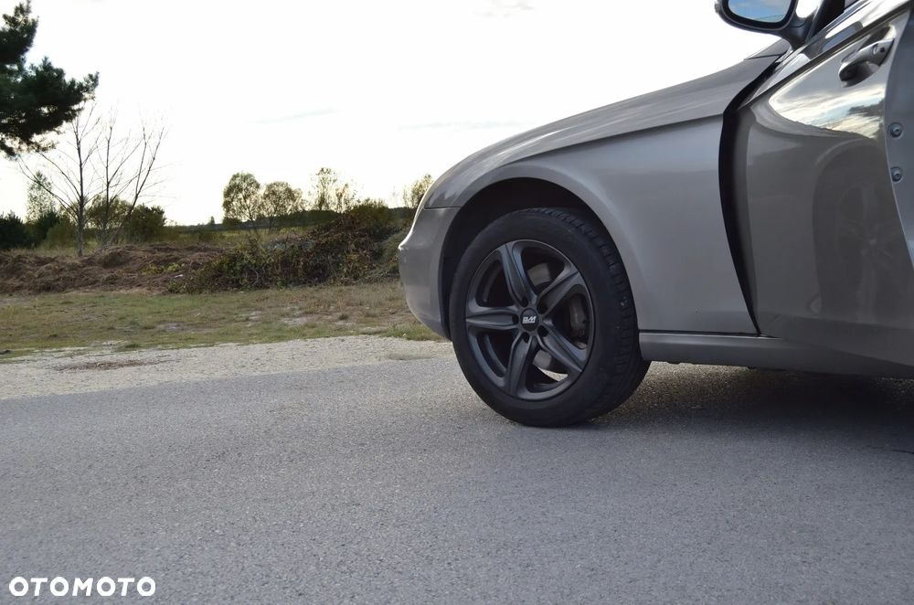 Mercedes-Benz CLS - 8