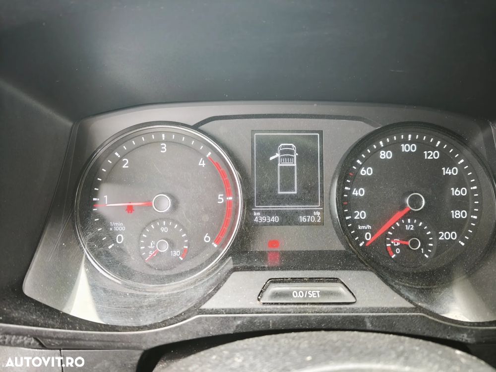 Volkswagen CRAFTER - 7