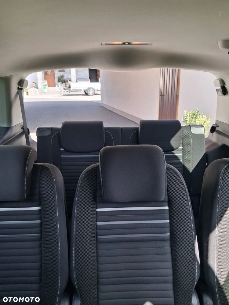 Volkswagen Touran 1.6 TDI DPF BlueMotion Technology DSG Cup - 21