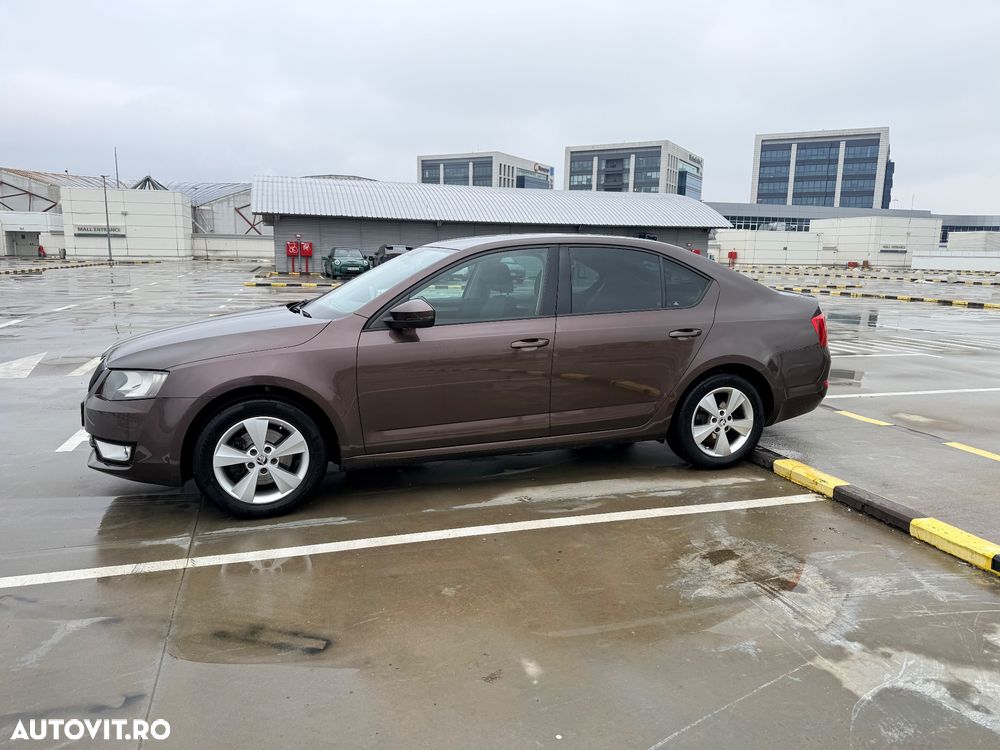 SKODA Octavia 2013 — imagine 4