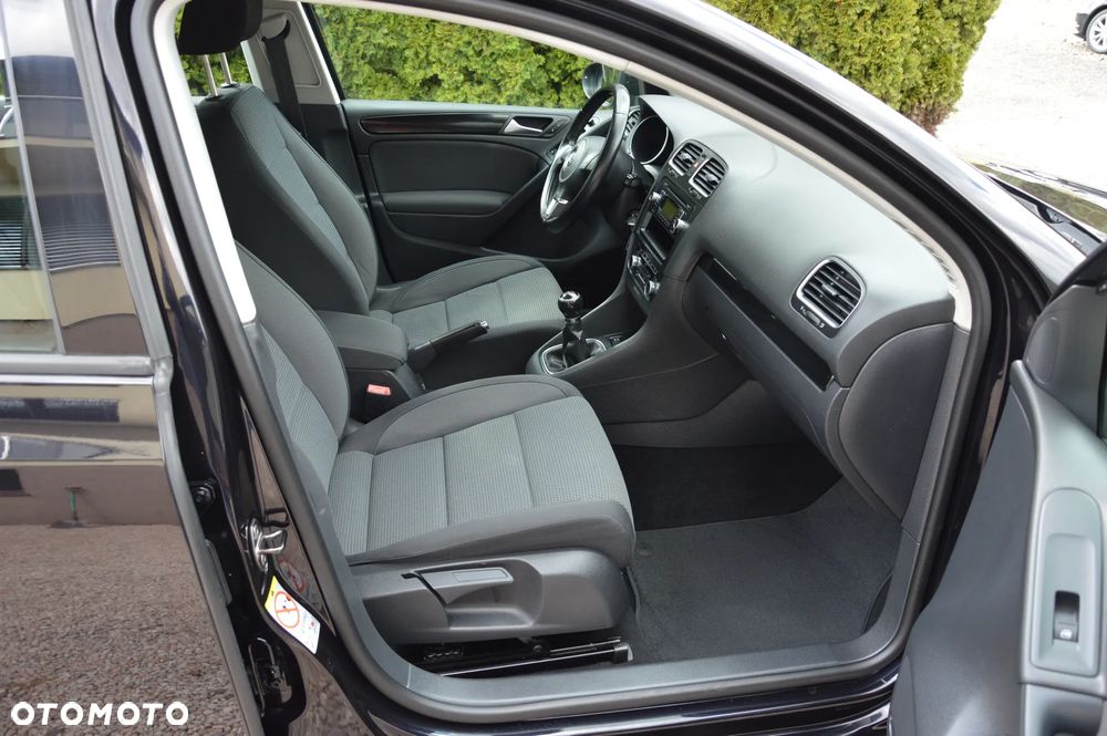 Volkswagen Golf - 7