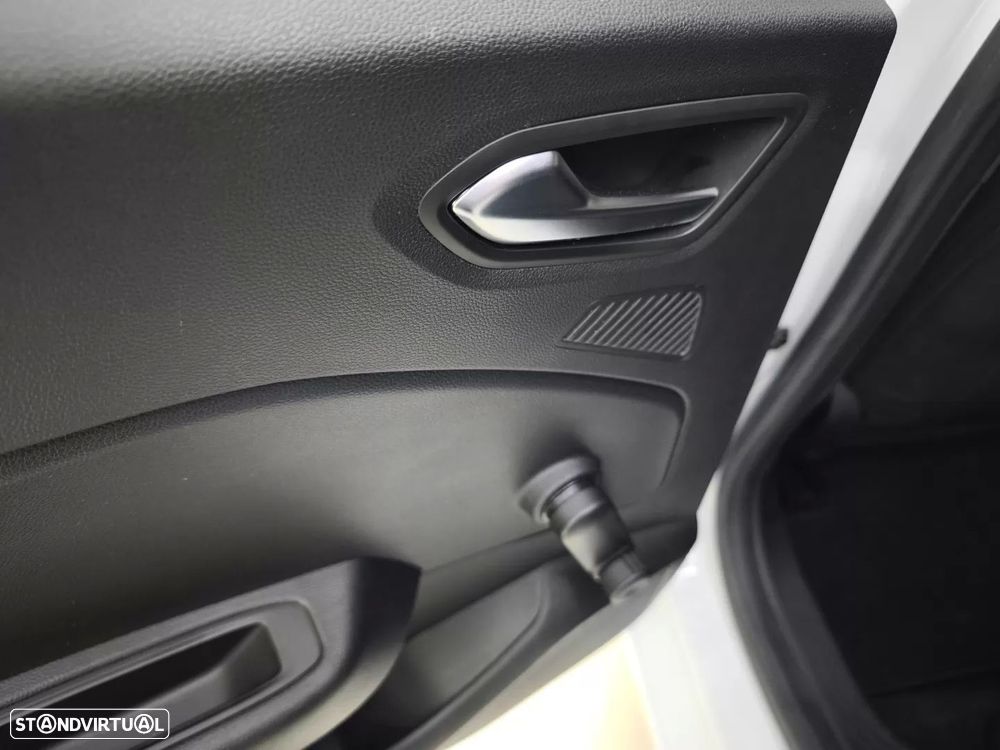 Renault Clio 1.5 Blue dCi Intens - 38