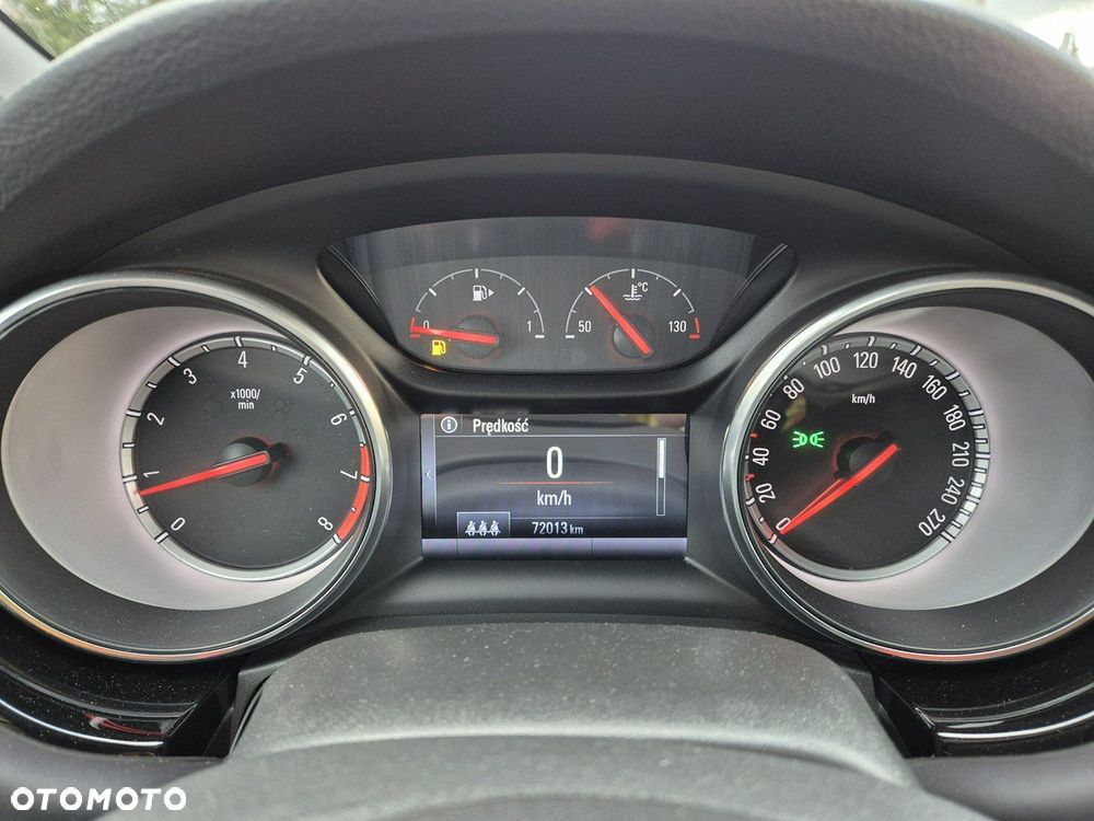 Opel Astra 1.4 T GPF Dynamic S&S - 14