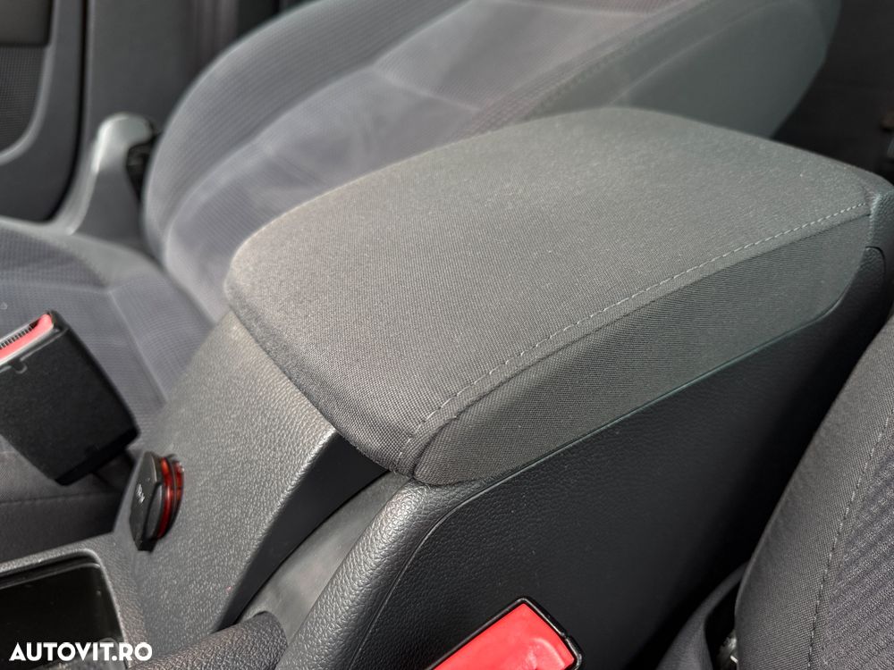 Volkswagen Golf 1.9 TDI Comfortline - 14