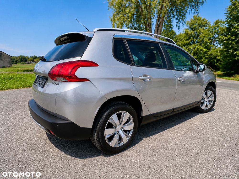 Peugeot 2008 1.2 Pure Tech GPF Crossway S&S - 4