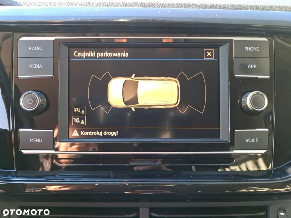 Volkswagen T-Cross 1.0 TSI Active DSG - 17