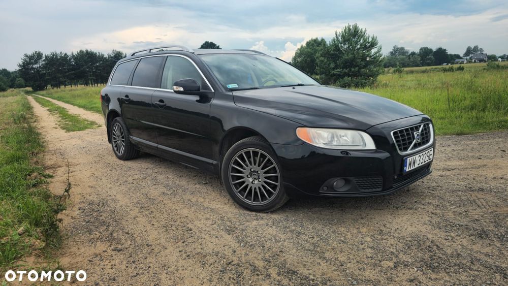 Volvo V70 2.0 Summum - 1