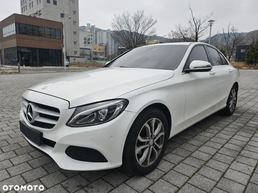 Mercedes-Benz Klasa C 250 9G-TRONIC Exclusive - 1