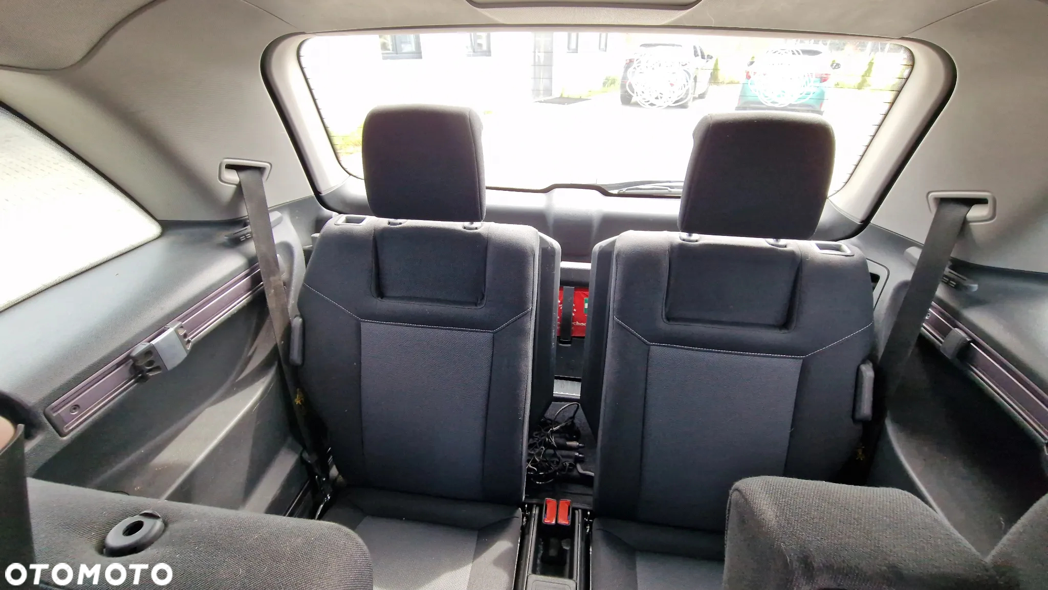Opel Zafira 1.8 - 12