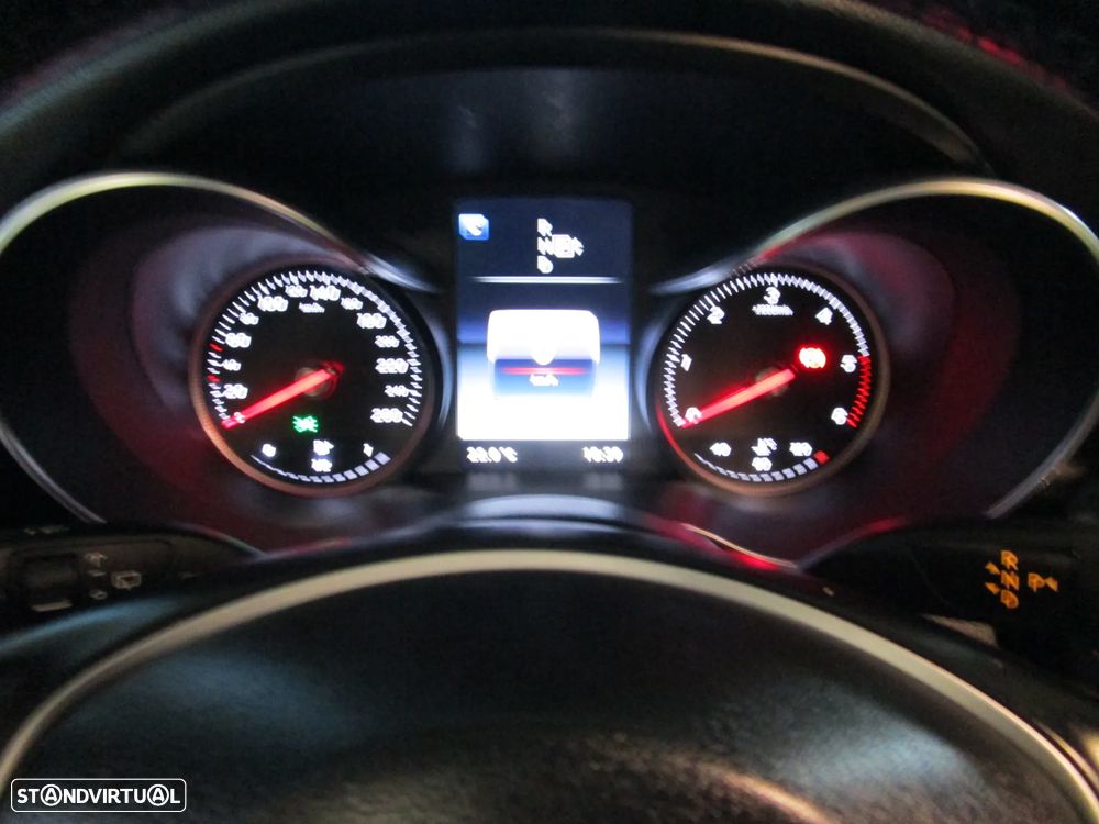 Mercedes-Benz C 220 (BlueTEC) d Station 7G-TRONIC Avantgarde - 33