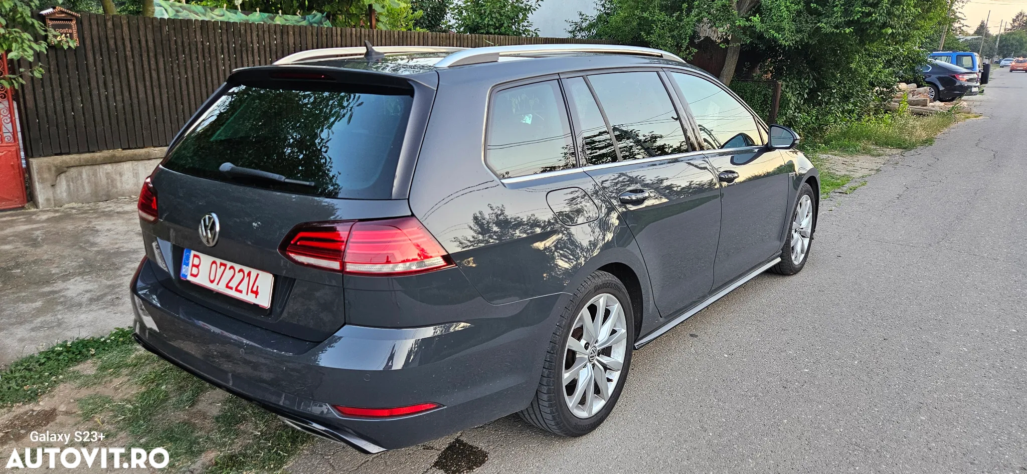 Volkswagen Golf 2.0 BlueTDI DSG Highline - 4