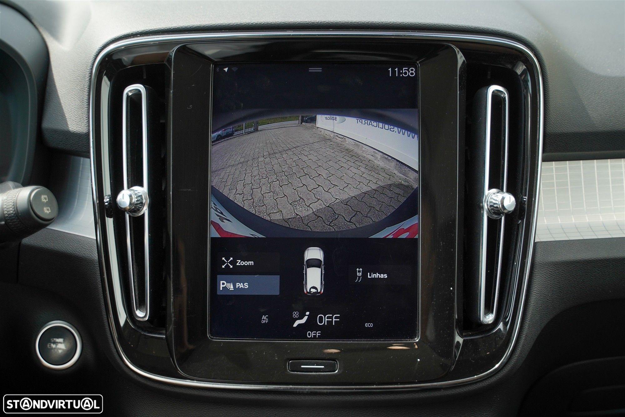 Volvo XC 40 2.0 D3 Momentum - 21