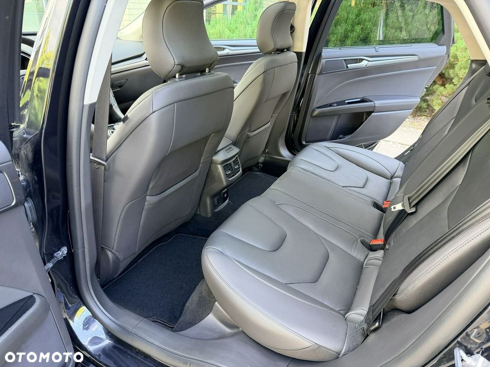 Ford Mondeo - 20