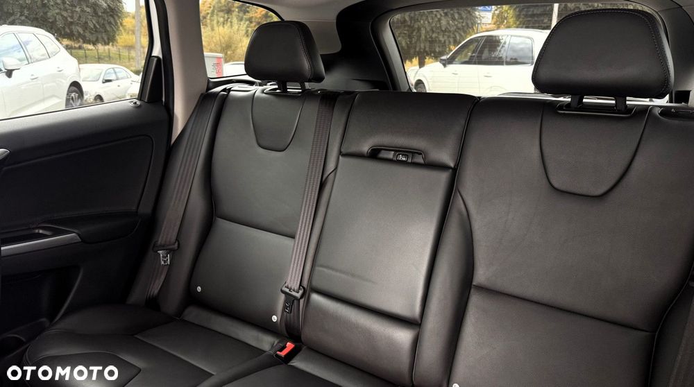 Volvo XC 60 - 30