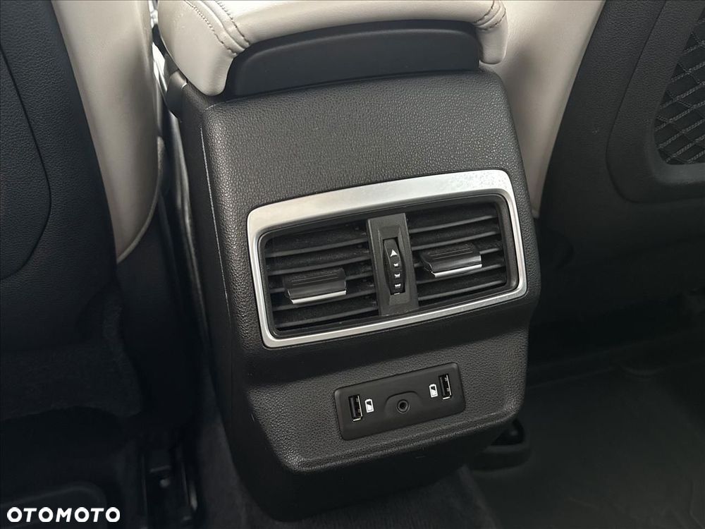 Renault Koleos 2.0 Blue dCi Initiale Paris 4x4 X-Tronic - 18