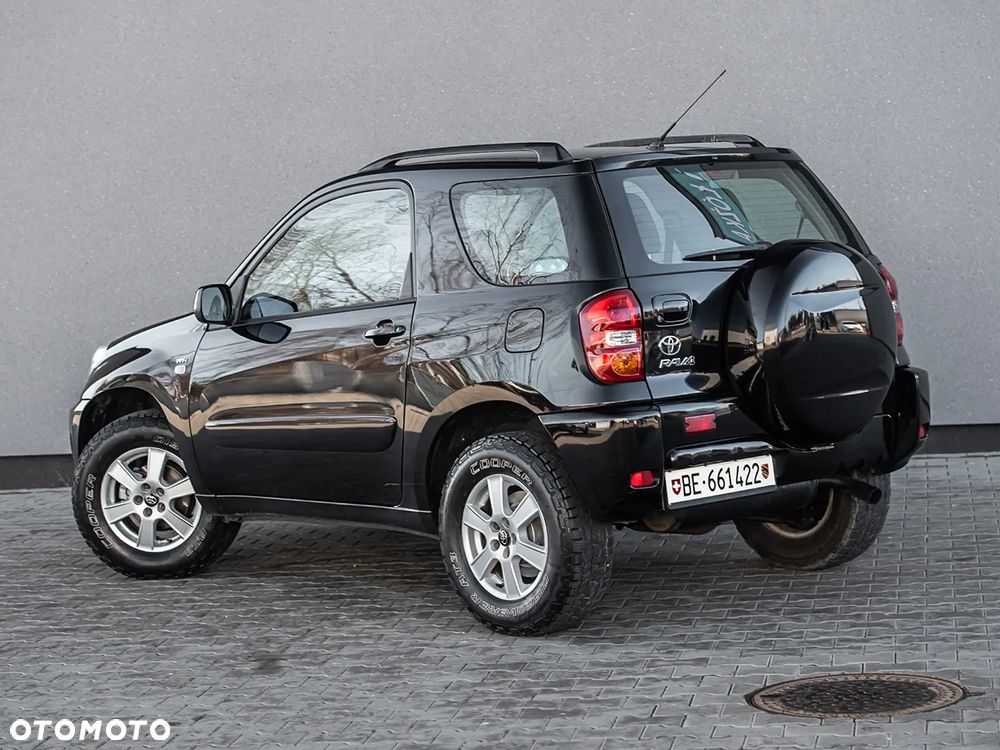 Toyota RAV4 - 9