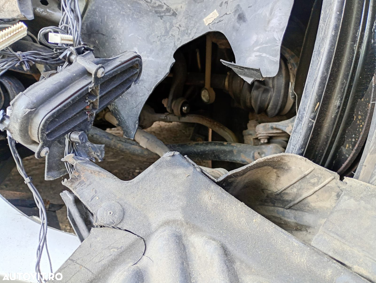 Boxa difuzor 6513924748401 BMW X4 F26 [2014 - 2018] 3.0d  N57D30B - 13